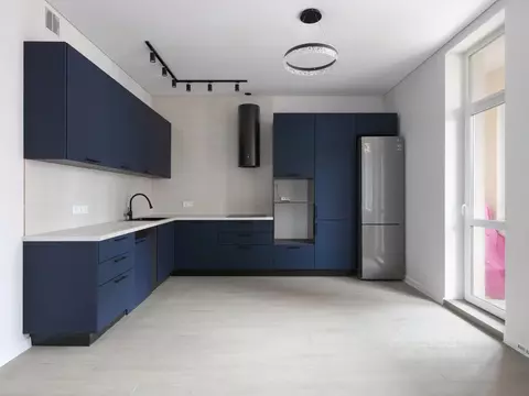 3-к кв. Ленинградская область, Мурино Всеволожский район, ул. ...