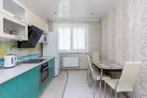 2-к кв. Тюменская область, Тюмень ул. Газовиков, 35 (67.0 м)