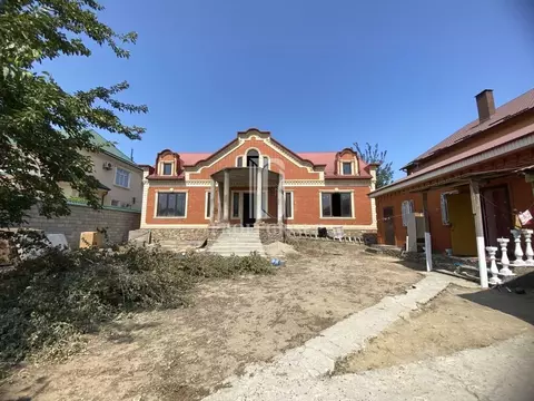 Дом в Дагестан, Каспийск ул. Калинина, 2Ж (340 м)