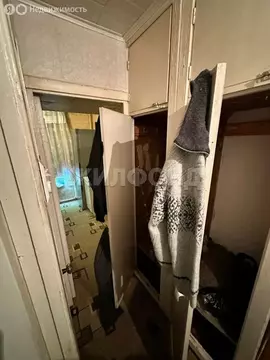 3-комнатная квартира: Тольятти, улица Баныкина, 28 (58.3 м)