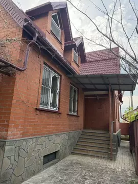 Дом в Адыгея, Майкоп ул. Пирогова, 260 (305 м)