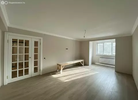 3-комнатная квартира: Нальчик, улица Тарчокова, 28 (80 м)