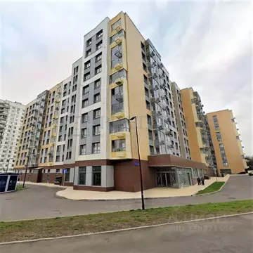 Торговая площадь в Москва Барвихинская ул., 6 (105 м)