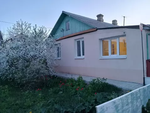 Дом в Саратовская область, Саратов муниципальное образование, пос. ...