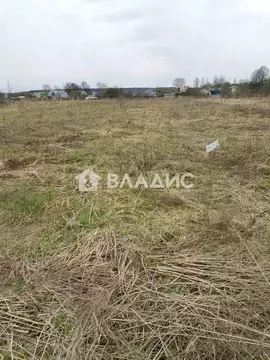 Участок в Калужская область, Малоярославецкий муниципальный округ, д. ...