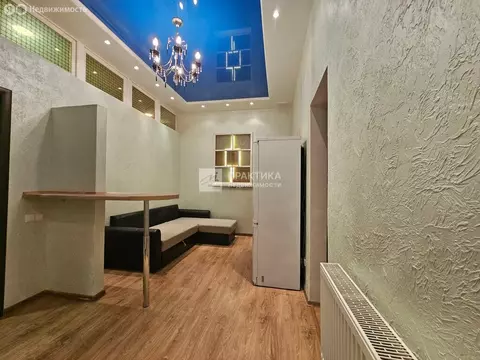 Торговая площадь (20.9 м)