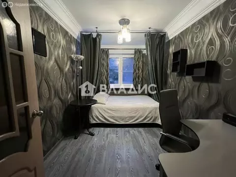 3-комнатная квартира: Санкт-Петербург, улица Сикейроса, 15к1 (58 м)