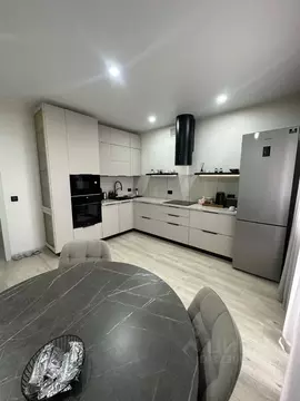 2-к кв. Красноярский край, Красноярск Норильская ул., 10А (70.0 м)