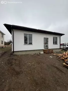 Дом в Трудовское сельское поселение, село Ивановка (95 м)