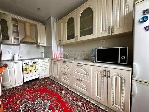 3-к кв. Белгородская область, Старый Оскол Буденного мкр, 7А (63.0 м)