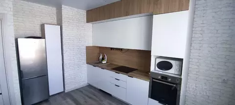 3-к кв. Санкт-Петербург Прилукская ул., 28к2 (80.0 м)