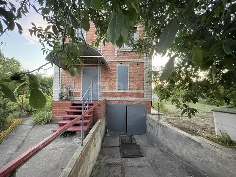 Дом в Краснодарский край, Ейское городское поселение, пос. Широчанка, ...