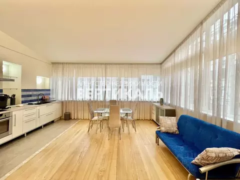 3-к кв. Москва ул. Арбат, 43С3 (150.0 м)