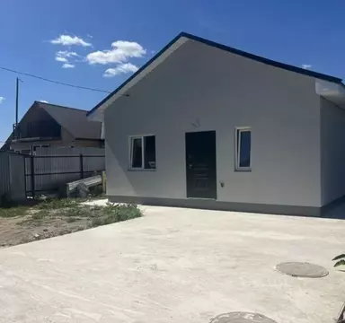 Дом в Саратовская область, Энгельс проезд 4-й Славянский (97 м)