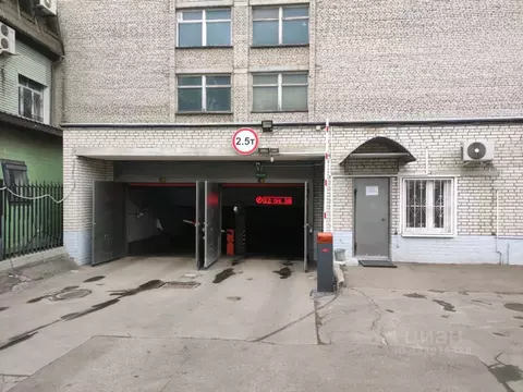 Гараж в Москва ул. Академика Ильюшина, 11 (19 м)