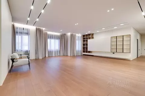 4-к кв. Москва ул. Сретенка, 26/1 (250.0 м)