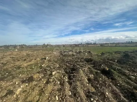 Участок в Крым, Симферопольский район, с. Мирное  (6.0 сот.)