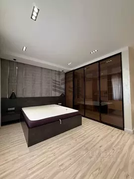 3-к кв. Татарстан, Казань Меридианная ул., 1 (91.0 м)