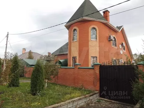 Коттедж в Ульяновская область, Ульяновск Красивая ул., 11 (240 м)