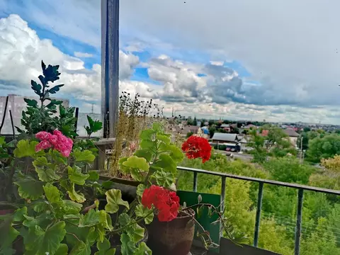 2-к кв. Омская область, Омск ул. Гусарова, 117 (45.9 м)