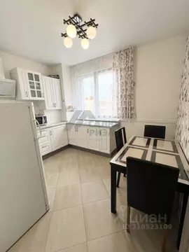 3-к кв. Калининградская область, Светлогорск Дачная ул., 4 (74.2 м)