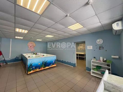 Помещение свободного назначения в Ульяновская область, Ульяновск ул. ...