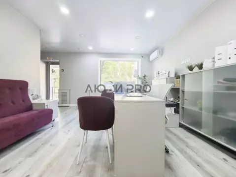 Офис в Саратовская область, Саратов ул. Имени Н.Г. Чернышевского, 132 ...