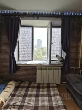 Комната Свердловская область, Екатеринбург ул. Шишимская, 22 (13.7 м)