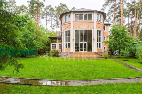 Дом в Московская область, Одинцовский городской округ, д. Барвиха, ...
