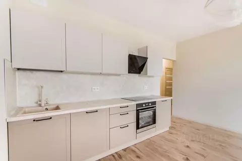 3-к кв. Свердловская область, Екатеринбург ул. 22-го Партсъезда, 10 ...