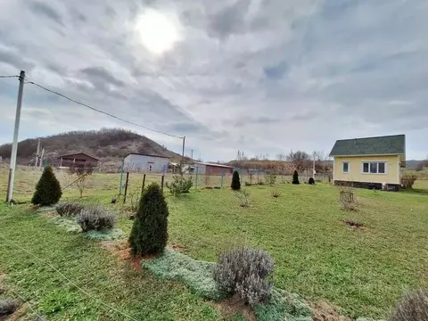 Участок в Крым, Ленинский район, Заветненское с/пос, с. Заветное ул. ...