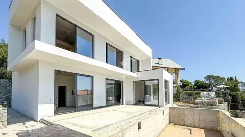 Дом в Крым, Ялта муниципальный округ, Кореиз пгт спуск Парковый, 16А ...