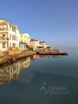 Дом в Крым, Сакский район, Штормовское с/пос, Нептун дачный ...