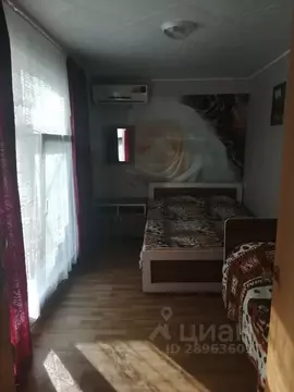 Дом в Краснодарский край, Темрюкский район, Голубицкое с/пос, ...