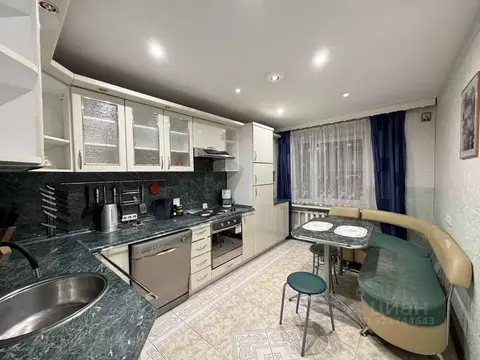 3-к кв. Санкт-Петербург Комендантский просп., 33К4 (80.0 м)