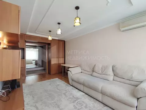 3-к кв. Тюменская область, Тюмень ул. Александра Логунова, 3 (66.0 м)