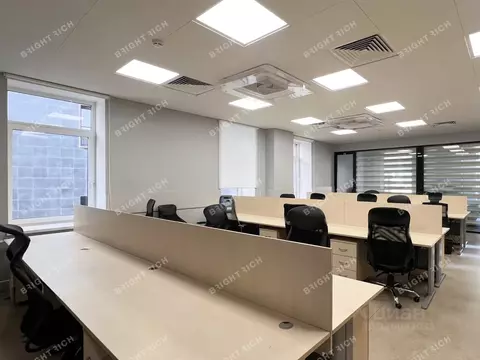 Офис в Санкт-Петербург Киевская ул., 5к3 (946 м)