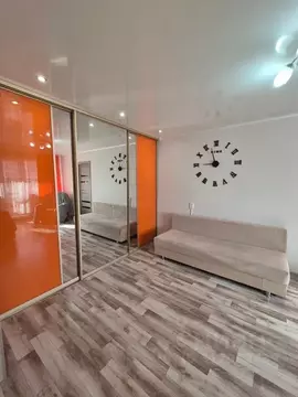 2-к кв. Хабаровский край, Комсомольск-на-Амуре Октябрьский просп., 38 ...