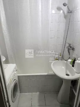 Продается 2-комнатная квартира