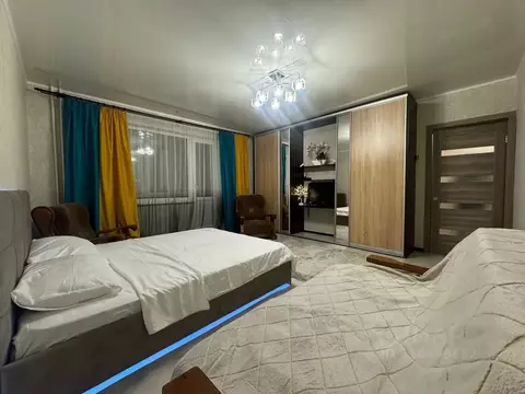 1-к кв. Свердловская область, Екатеринбург ул. Крестинского, 55к1 ...