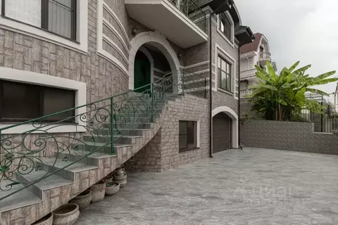 Дом в Краснодарский край, Сочи Курортный просп., 75А (450 м)