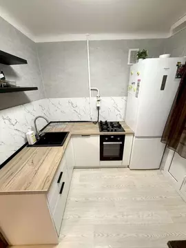 1-к кв. Омская область, Омск Спортивный проезд, 4 (31.5 м)