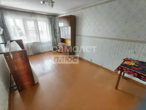 3-комнатная квартира: Кропоткин, Черноморская улица, 81 (66.2 м)