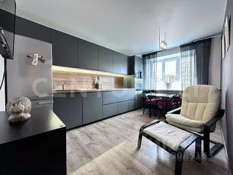4-к кв. Санкт-Петербург ул. Типанова, 32к2 (122.3 м)