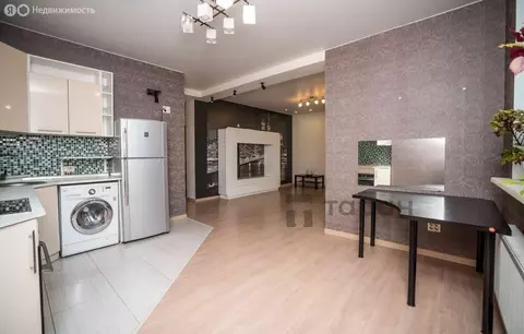 2-комнатная квартира: Челябинск, улица Бейвеля, 14 (66.1 м)