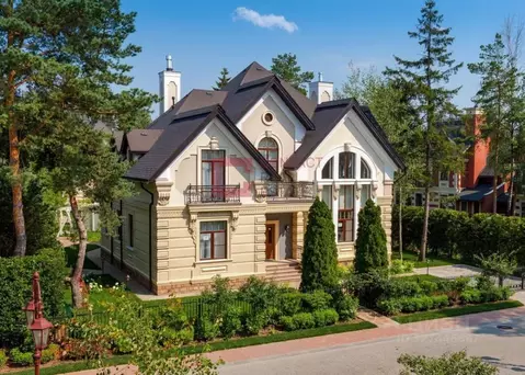 Дом в Московская область, Одинцовский городской округ, с. Жаворонки ...