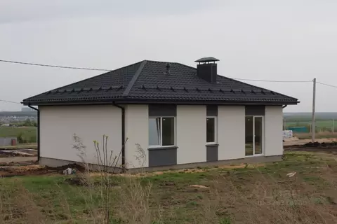 Дом в Воронежская область, Хохольский район, с. Новогремяченское ул. ...