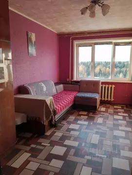 2-к кв. Пермский край, Губаха Октябрьский просп., 1 (49.6 м)