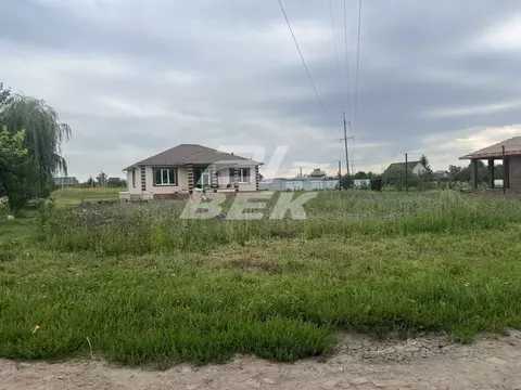 Участок в Курская область, Курский район, пос. Камыши ул. Таежная, 18 ...