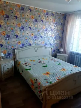 1-к кв. Крым, Феодосия ул. Земская, 19/6 (35.0 м)